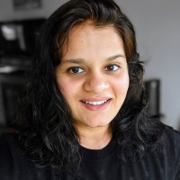Amruta Phadke Email