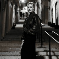 Laura Petit Email & Phone Number