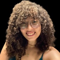 Salesforce Employee Maria Clara Silva's profile photo