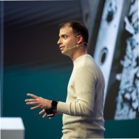 Thiago Mochetti Email & Phone Number