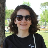 Yasemin Ş. Email
