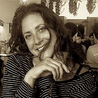Avra Dolan Email & Phone Number