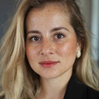 Stoque Employee Bruna Castro's profile photo