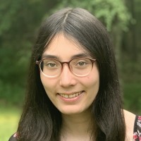 Desmos Employee Maya Tung's profile photo