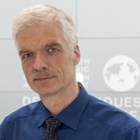 OECD - OCDE Employee Andreas Schleicher's profile photo