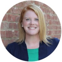 Leah McComb Email & Phone Number