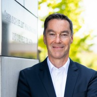 Alexander Huber Email