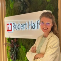 Robert Half Employee Eva Smit's profile photo