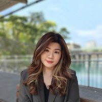 Louisa Chen Email