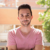 Adrián Íñiguez González Email