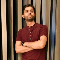 Vivek Dwivedi Email