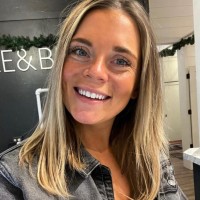 Lee&Birch Employee Maeven Hirt's profile photo