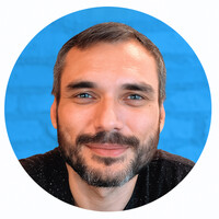 Ricardo Oliveira Email