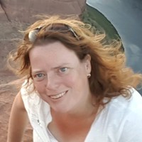 Elsbeth Doull Email