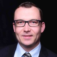 Alexander Tesch Email