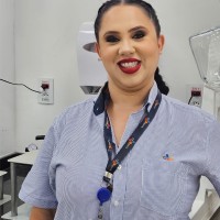 Caroline Silva Email
