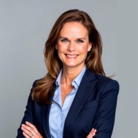 Lead With Collective Employee Julie Mann's profile photo