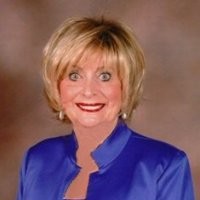 Pinnacle Estates Properties Employee Karen Robb's profile photo