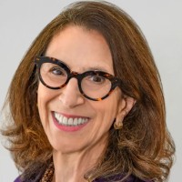 Cynthia Traina Email & Phone Number