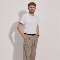 Oliver Skelton Email