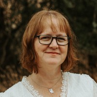 Debbie Bucknum Email & Phone Number