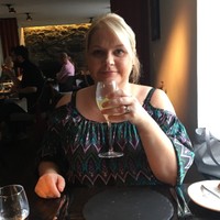 Fiona Stott Email