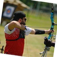 Maverick Delcroix Email