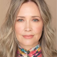 Suzanne Waters Email & Phone Number