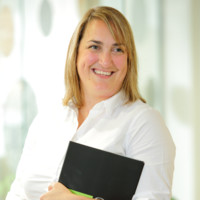 Lucy Martin Email & Phone Number