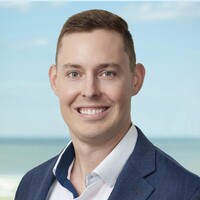 Daniel Hoeft Email & Phone Number