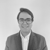 Tomás Suárez Email