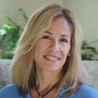 Lisa Akoury-Ross