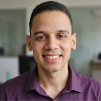 UX Wealth Employee Isaac Araujo's profile photo