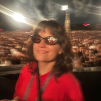 Sarah Corrêa Email