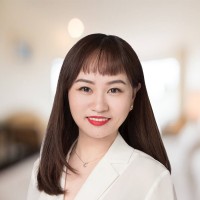 Deloitte Employee Faye L's profile photo