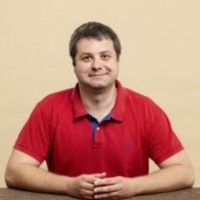 Ondřej Kmoščák Email