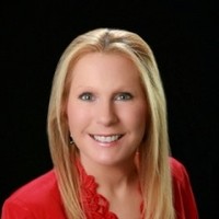 RE/MAX Executive Carolinas Employee Diane Labaugh's profile photo