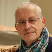 Momentive Technologies Employee Laszlo Lieszkovszky's profile photo