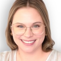 Sarah Voss Email & Phone Number