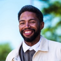 Effortless Office Employee Jamil Potts's profile photo