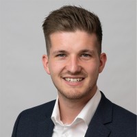 Julian Schreiner Email