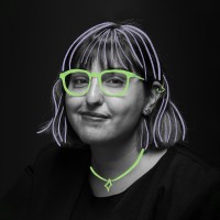 Caro Sáenz Email
