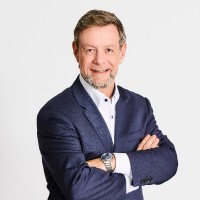 E-mail e número de telefone de Thomas Buck