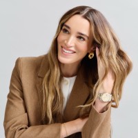 Cristina Nuñez Email & Phone Number