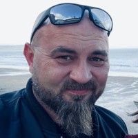 Efret Ltd Employee Bart Pikuła's profile photo