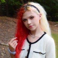 Limbix Employee Chloe Scott's profile photo