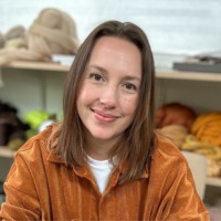 Lisa Cox Email & Phone Number