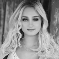 Alexa Zweig Email & Phone Number