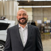 Cascade Collision Repair Employee Navada Smith's profile photo