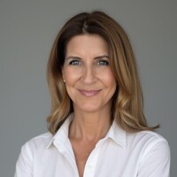 Tableau Employee Jennifer Fonseca's profile photo